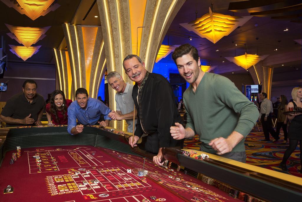 Hotel Hollywood Casino St. Louis à Maryland Heights Extérieur photo