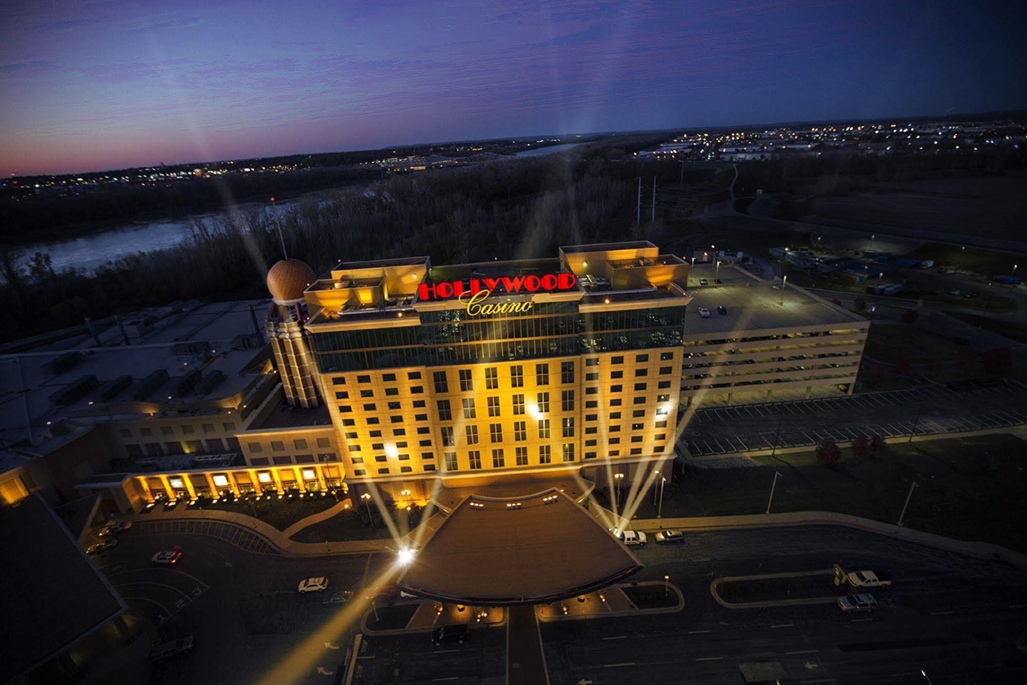 Hotel Hollywood Casino St. Louis à Maryland Heights Extérieur photo