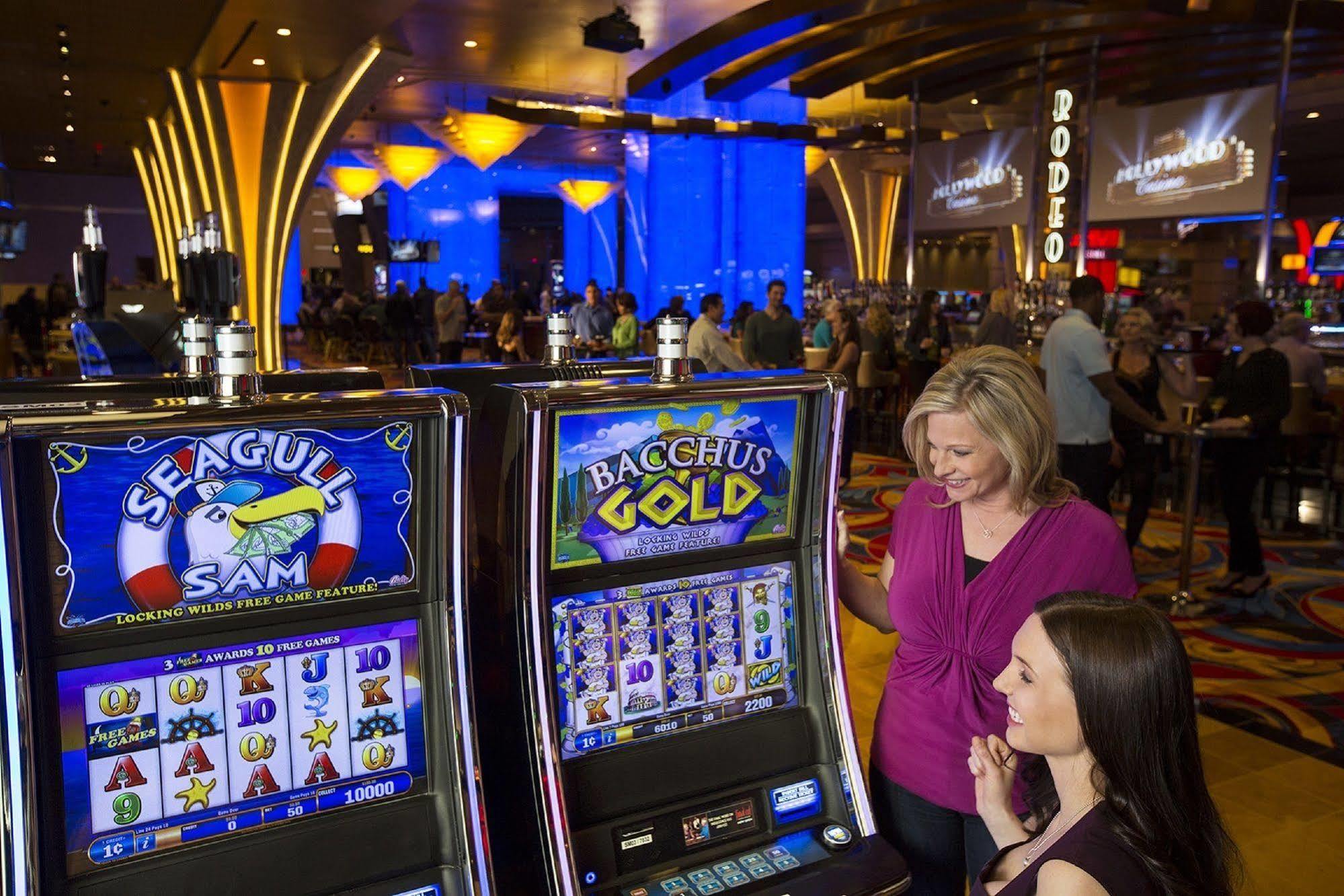 Hotel Hollywood Casino St. Louis à Maryland Heights Extérieur photo